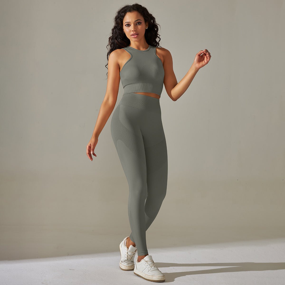 Apex Seamless 2 - Piece Set | Versatile. Vibrant. Valorous. - Honto Active