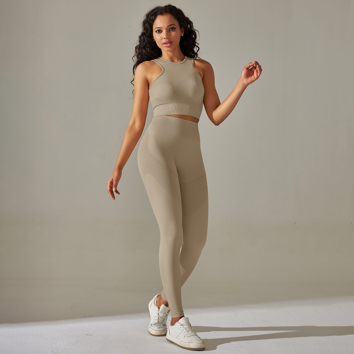 Apex Seamless 2 - Piece Set | Versatile. Vibrant. Valorous. - Honto Active