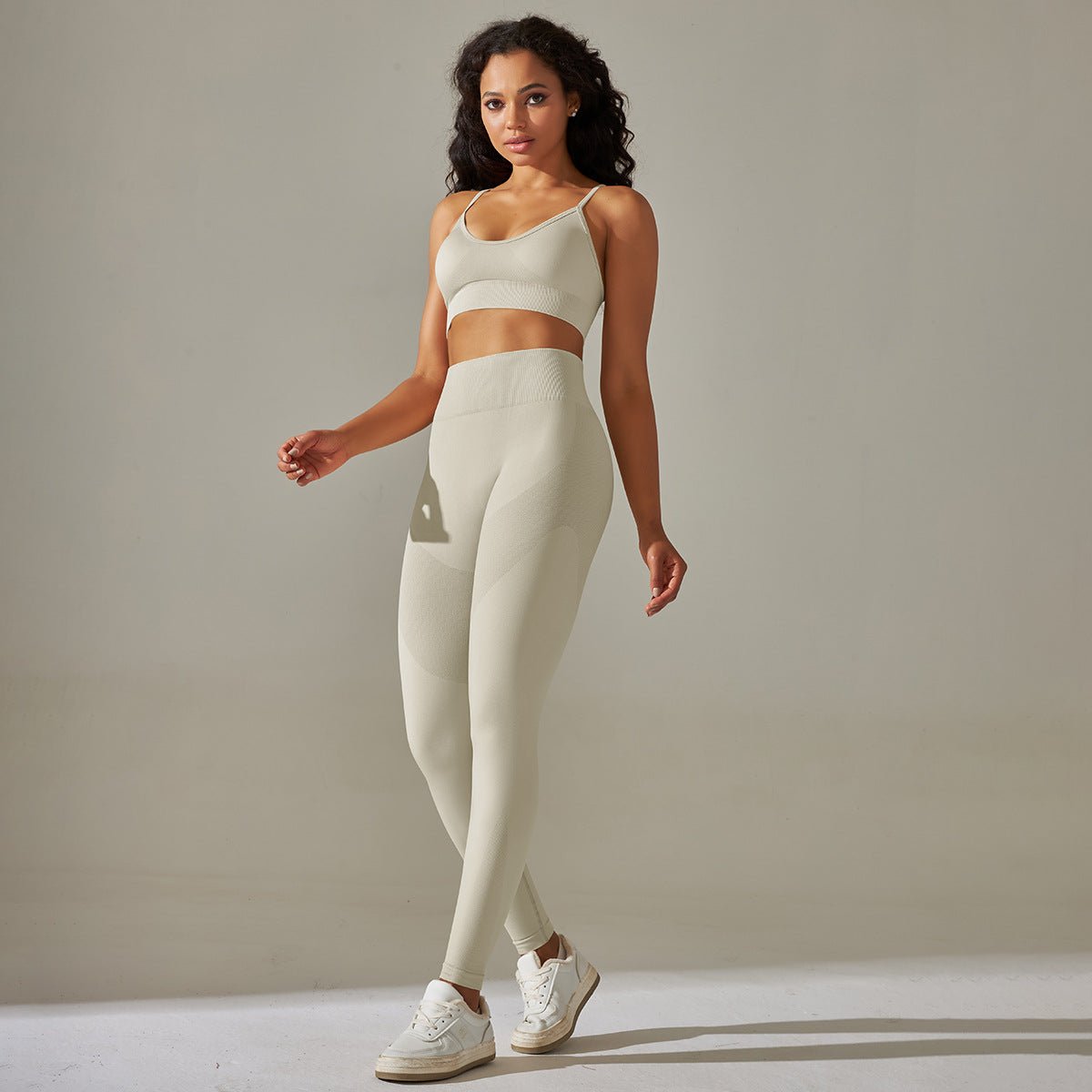 Apex Seamless 2 - Piece Set | Versatile. Vibrant. Valorous. - Honto Active